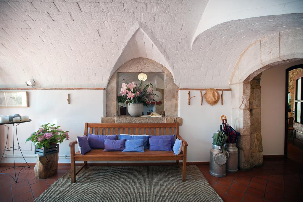 Mas Falgarona Hotel Boutique&SPA Avinyonet de Puigventós Extérieur photo