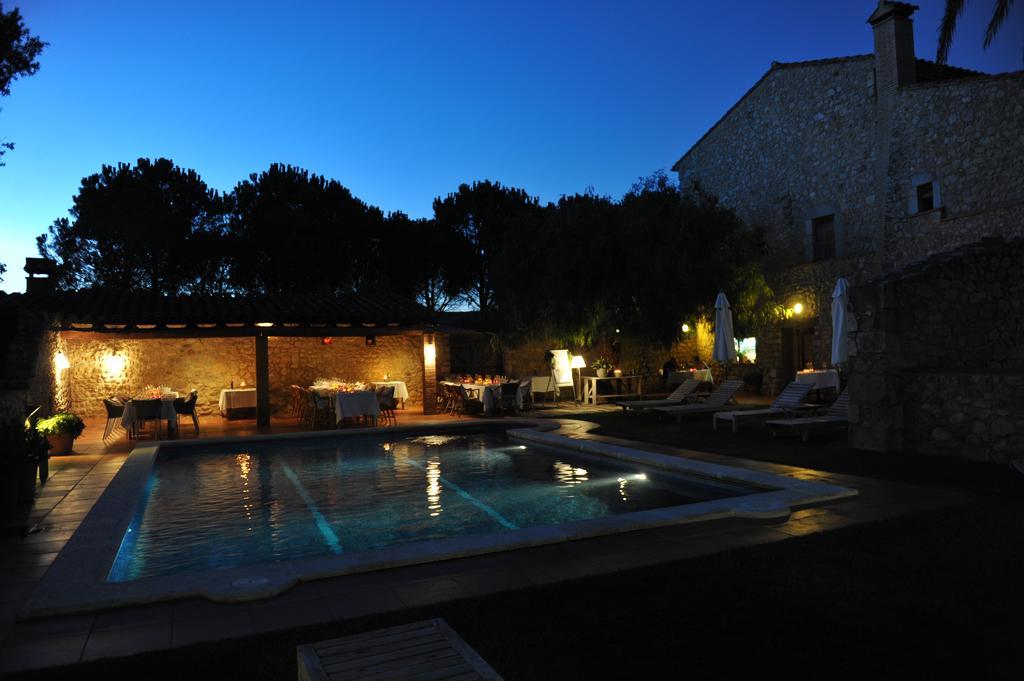 Mas Falgarona Hotel Boutique&SPA Avinyonet de Puigventós Extérieur photo