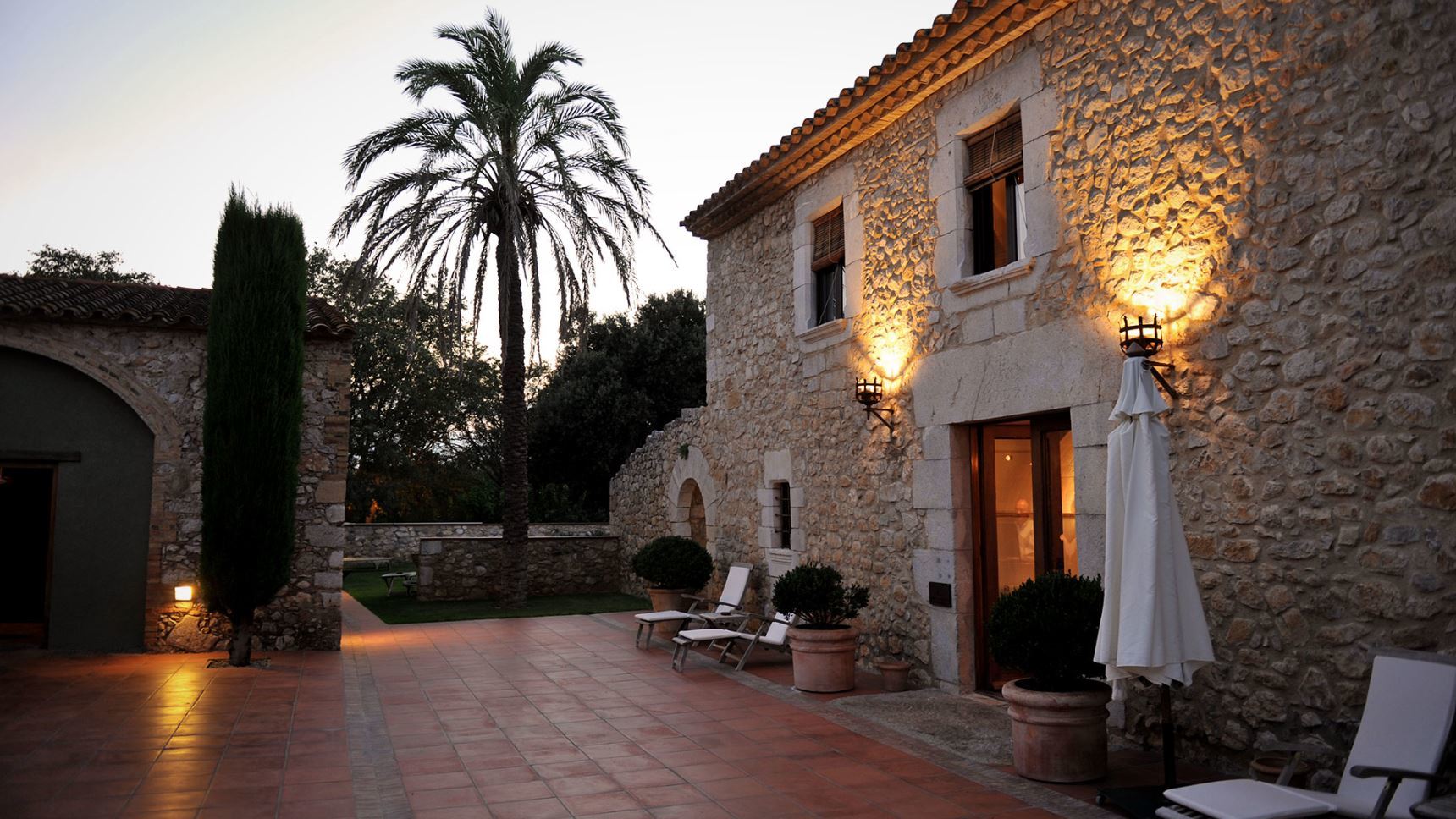 Mas Falgarona Hotel Boutique&SPA Avinyonet de Puigventós Extérieur photo