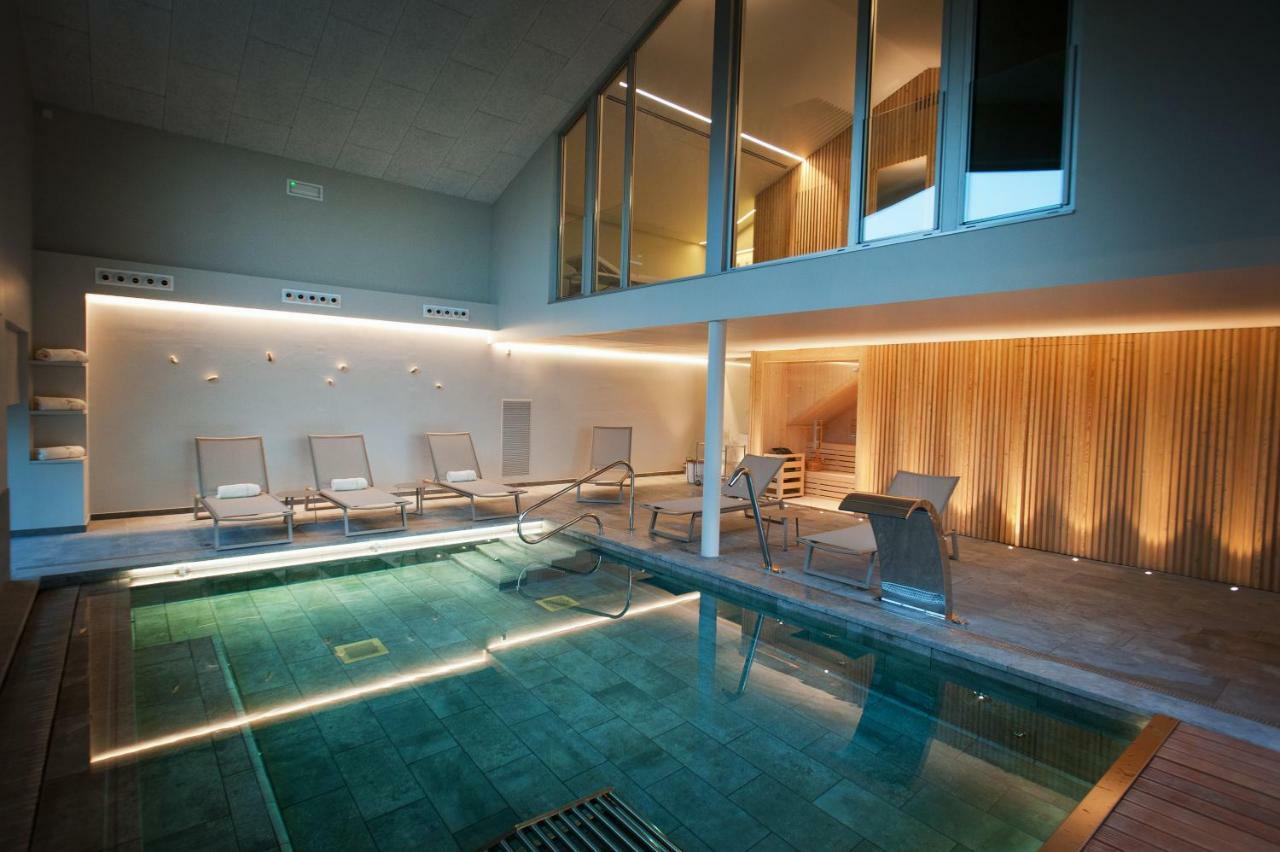 Mas Falgarona Hotel Boutique&SPA Avinyonet de Puigventós Extérieur photo